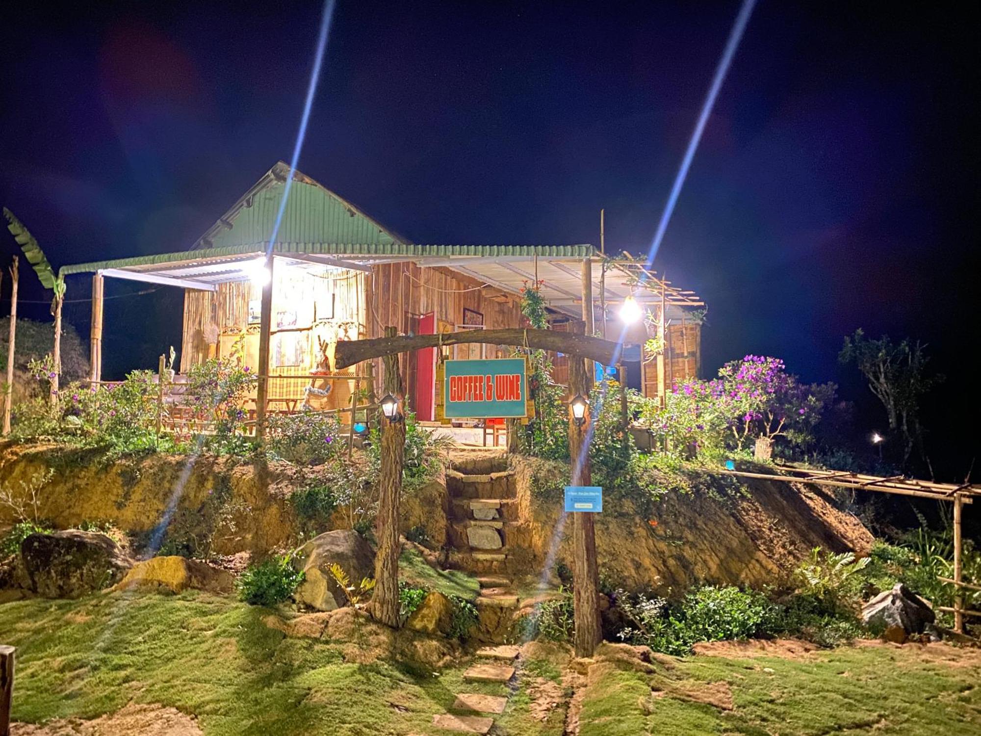 Coi Nguon Farm Glam Mang Den Hotel Kon Von Kla Exterior foto