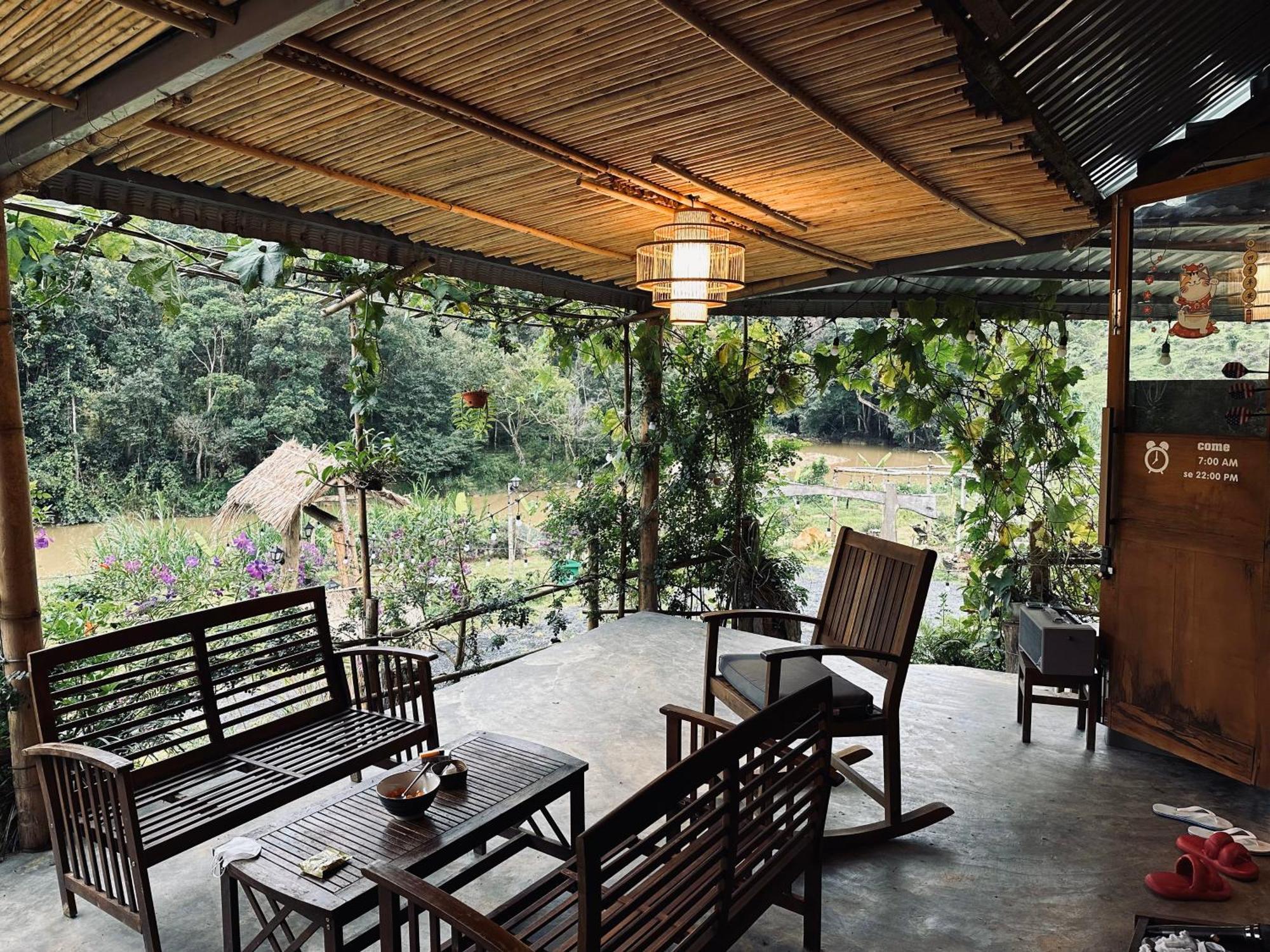 Coi Nguon Farm Glam Mang Den Hotel Kon Von Kla Exterior foto